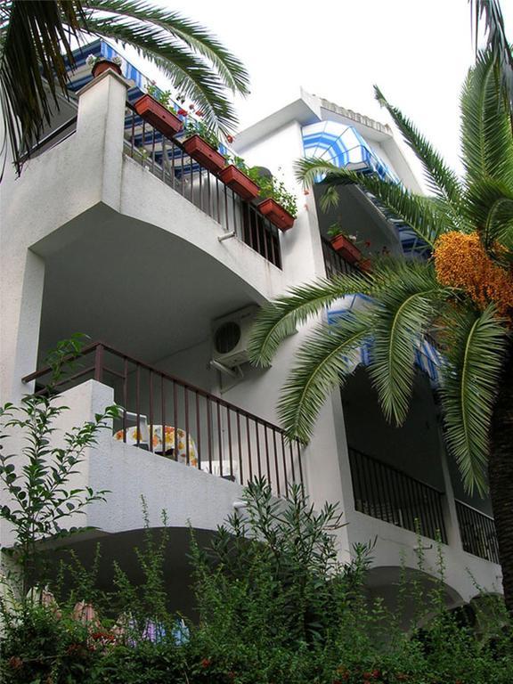 Apartmani I Sobe Goca ヘルツェグ・ノヴィ エクステリア 写真
