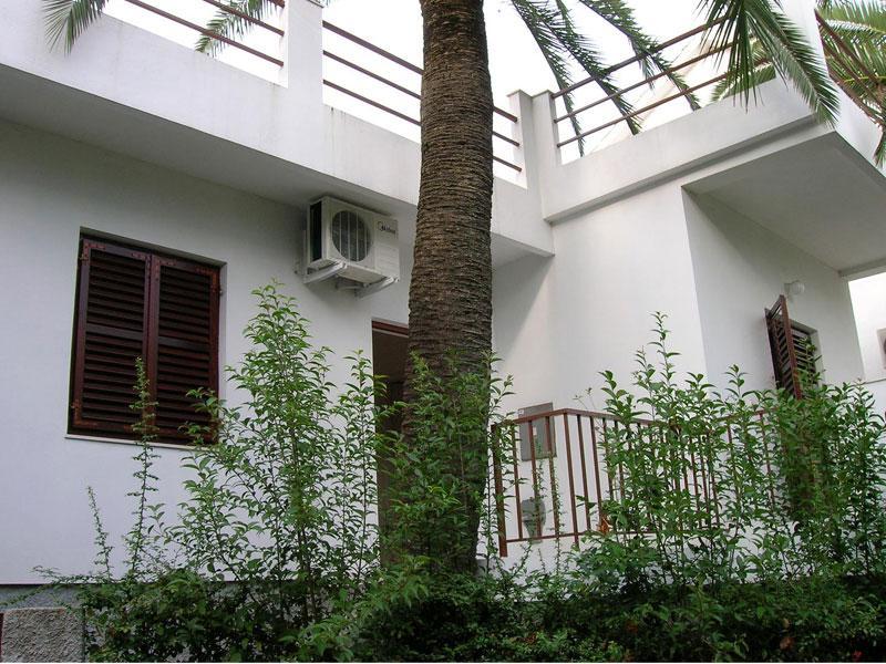 Apartmani I Sobe Goca ヘルツェグ・ノヴィ エクステリア 写真