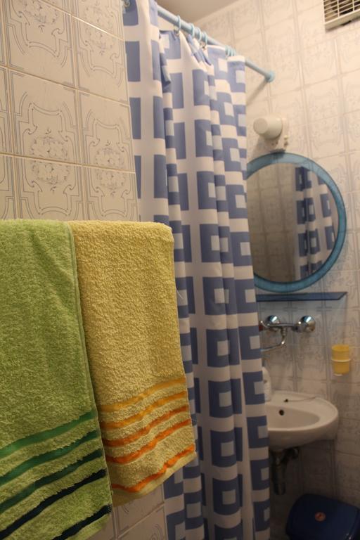 Apartmani I Sobe Goca ヘルツェグ・ノヴィ エクステリア 写真