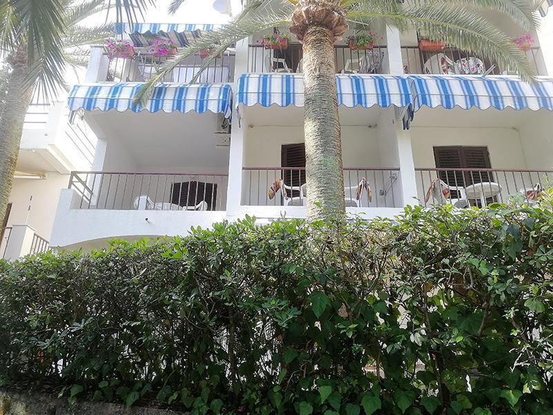 Apartmani I Sobe Goca ヘルツェグ・ノヴィ エクステリア 写真