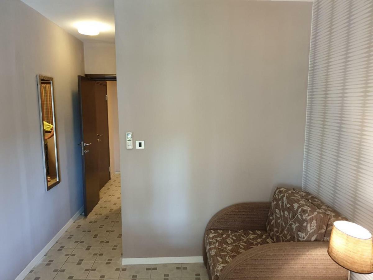 Apartmani I Sobe Goca ヘルツェグ・ノヴィ エクステリア 写真