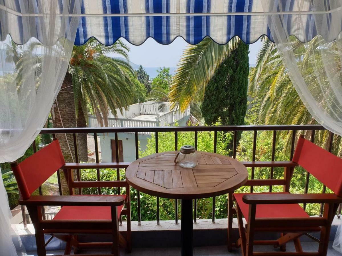 Apartmani I Sobe Goca ヘルツェグ・ノヴィ エクステリア 写真